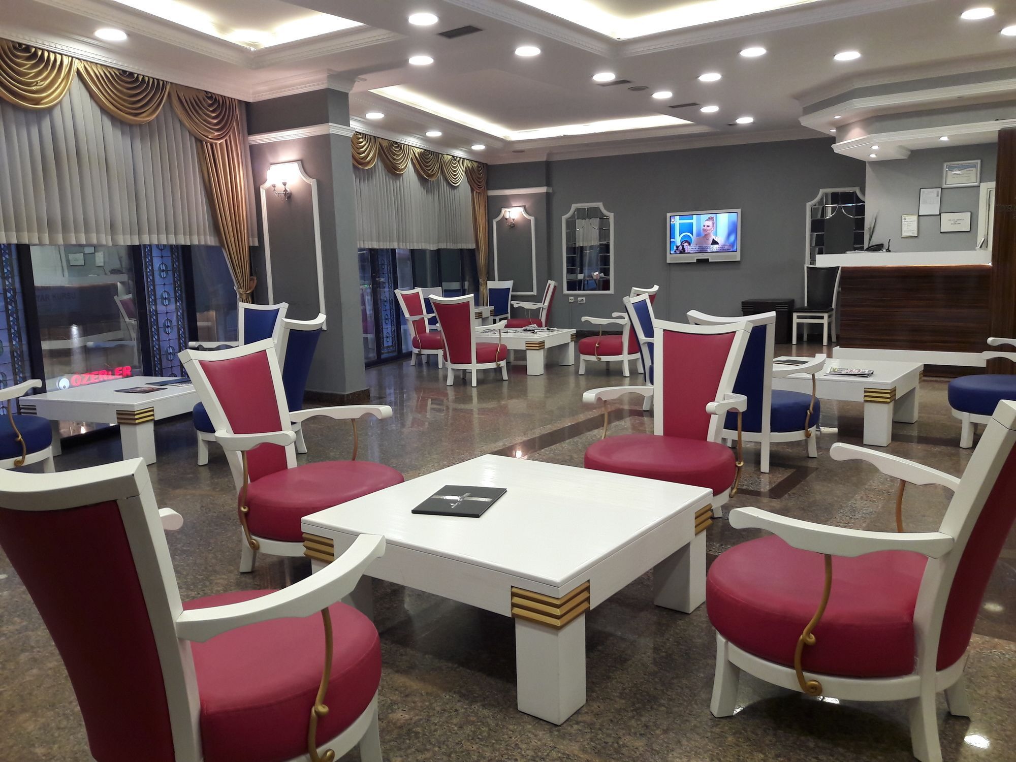 Demirgrand Hotel Трабзон Экстерьер фото